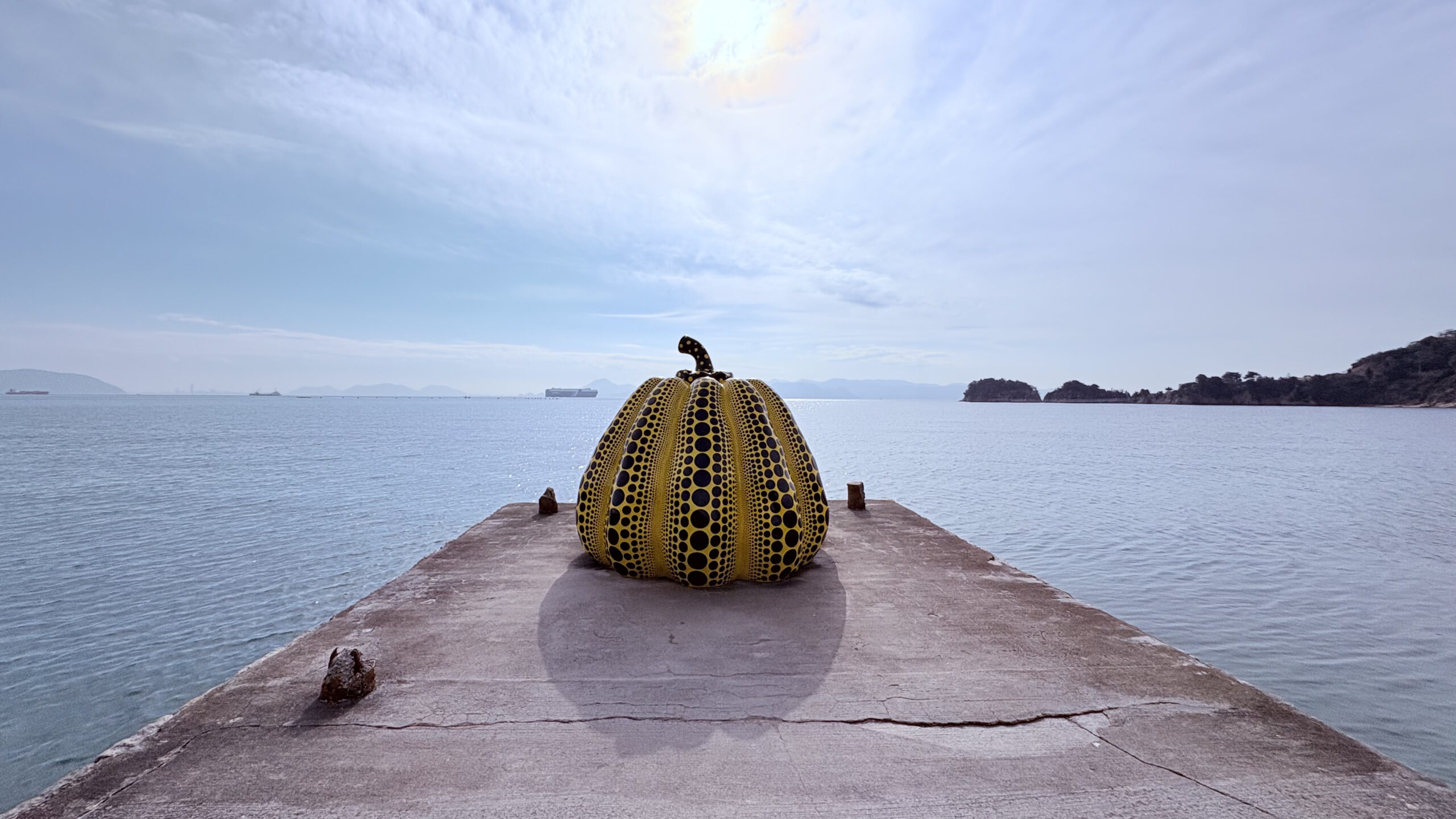 Yellow by the Sea: A Symbol of Stillness — A Landscape with Pumpkins — Yayoi Kusama, Naoshima, and the Power of Art